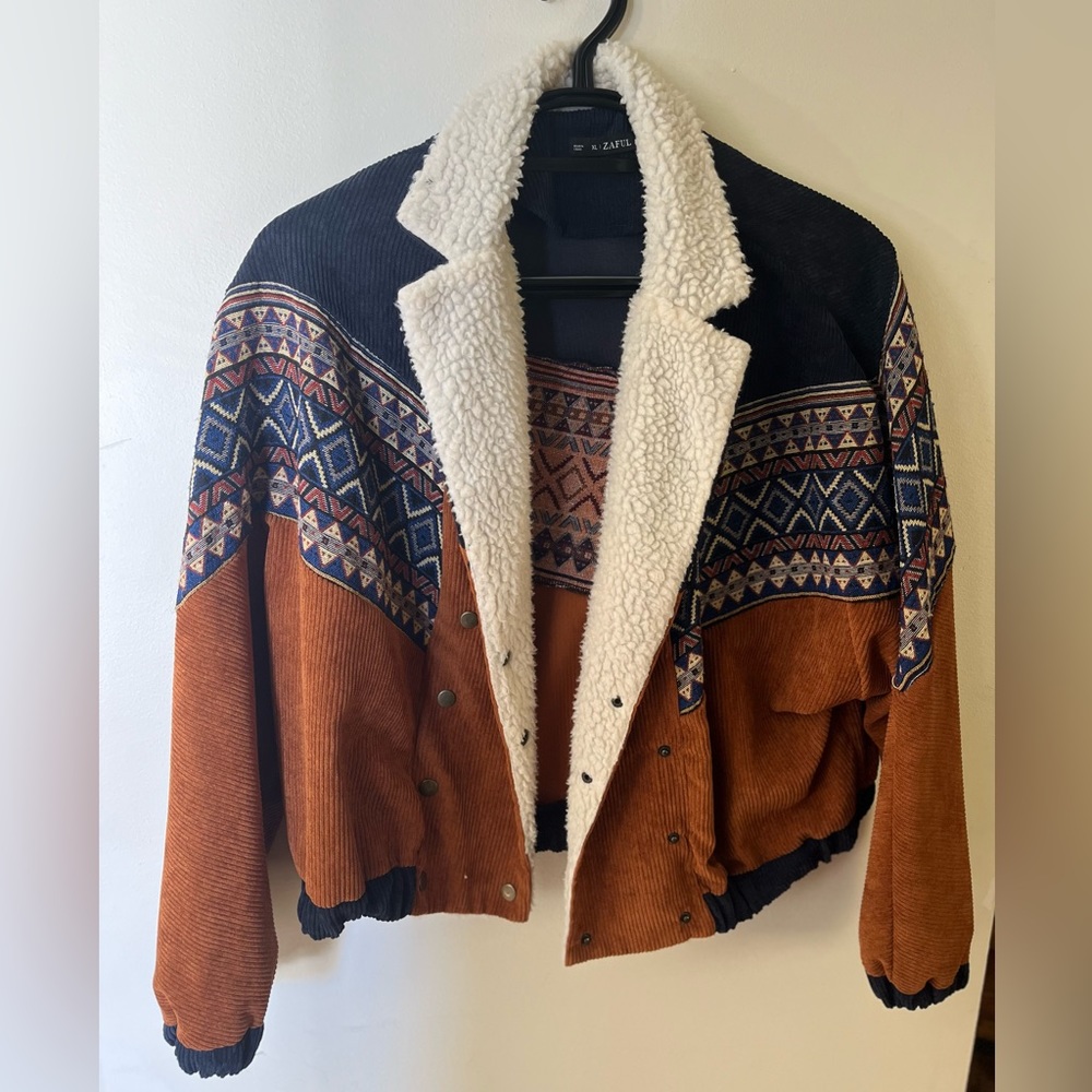 Zaful Sherpa collar corduroy Aztec jacket size xl